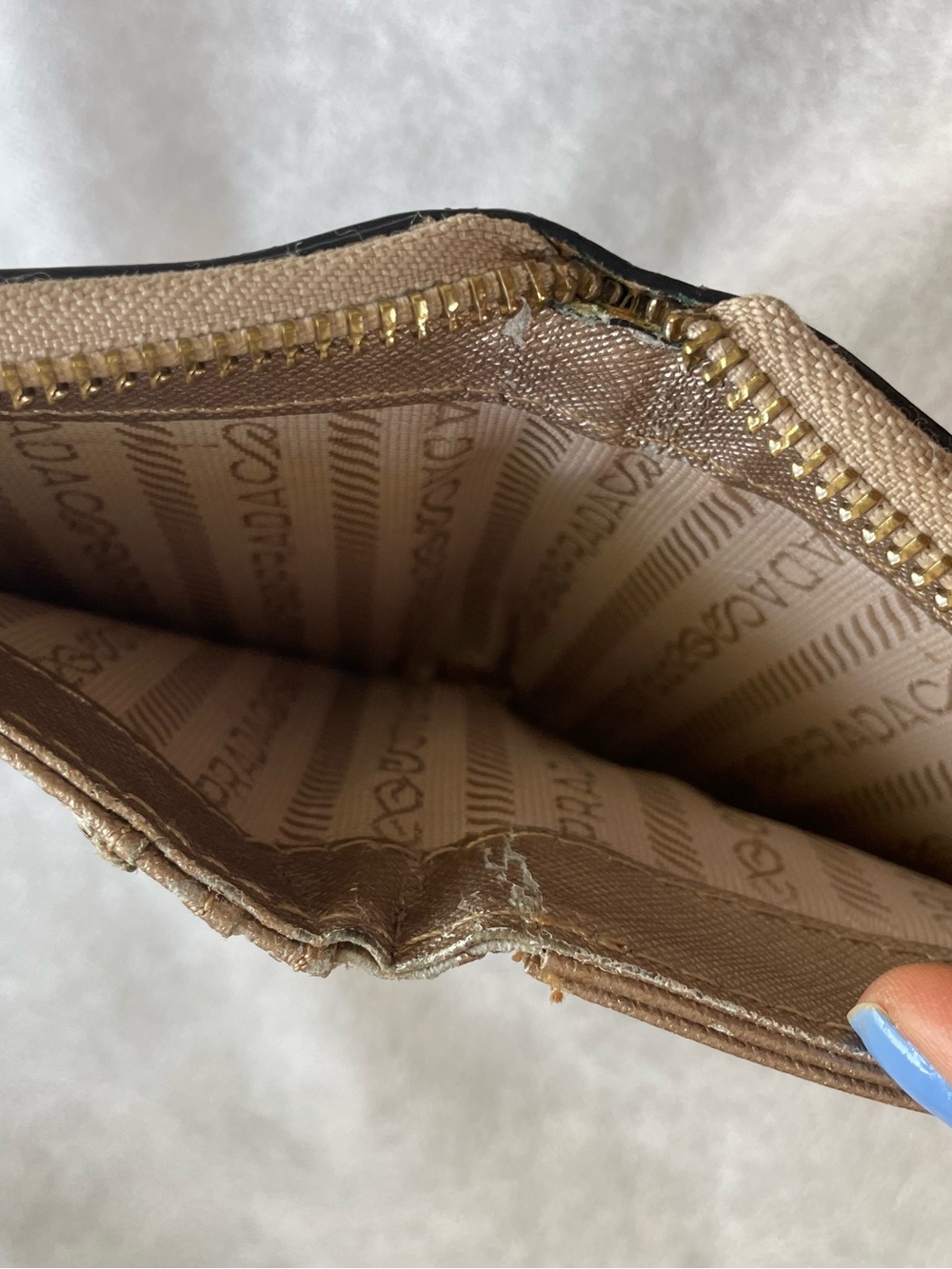 Prada FAIR Sold As Is Small Saffiano Leather Metallic Zip-Around Wallet - Picture 14 of 15